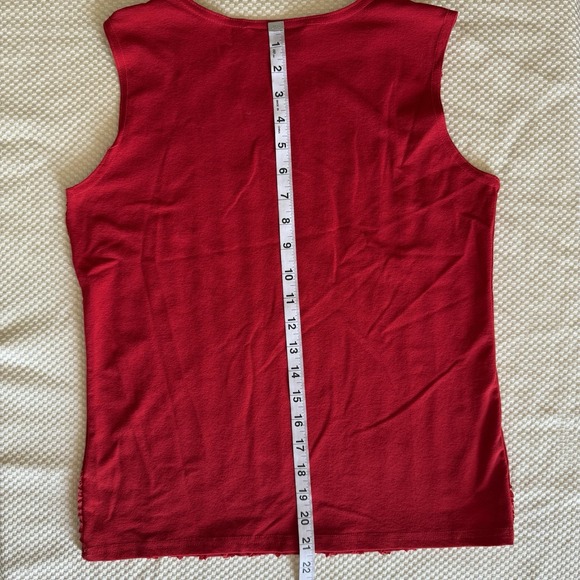 Claudia Richard Women's Red Sleeveless Top Sz M Front Ruffle Accent Casual Party - Picture 7 of 10